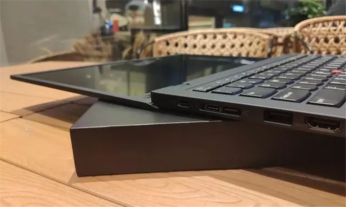 ThinkPad X1 carbon 2020